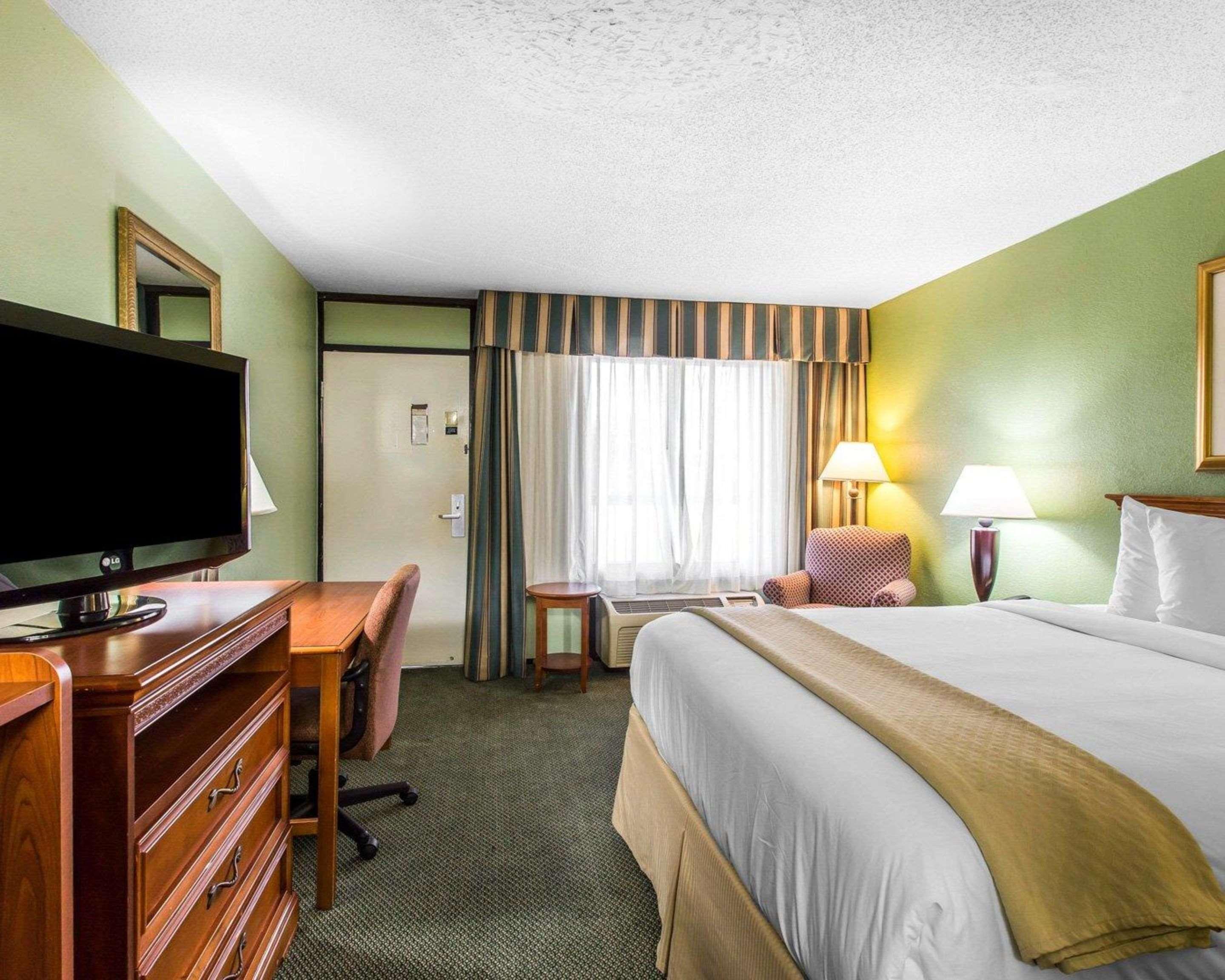 Quality Inn & Suites Waycross Kültér fotó
