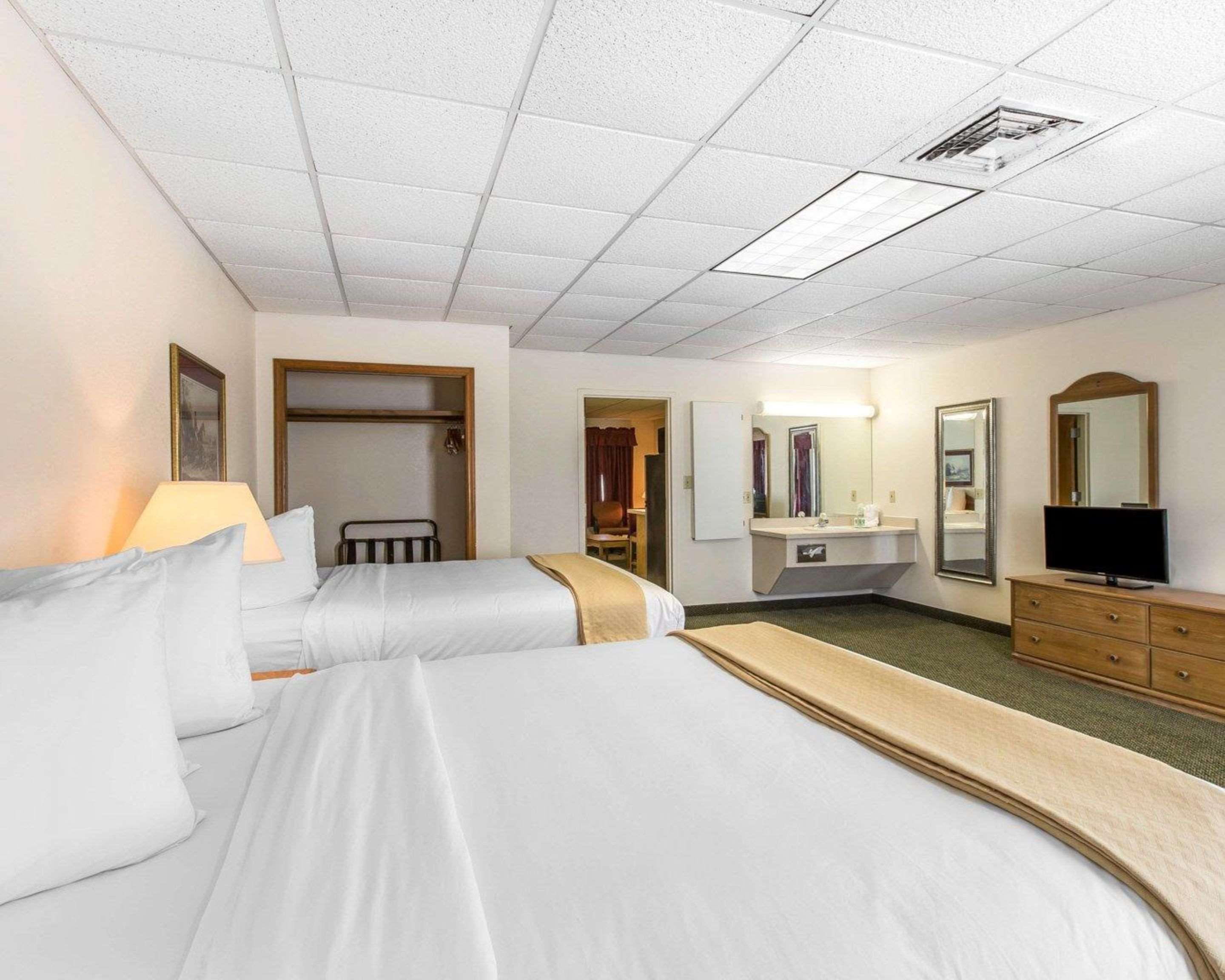 Quality Inn & Suites Waycross Kültér fotó
