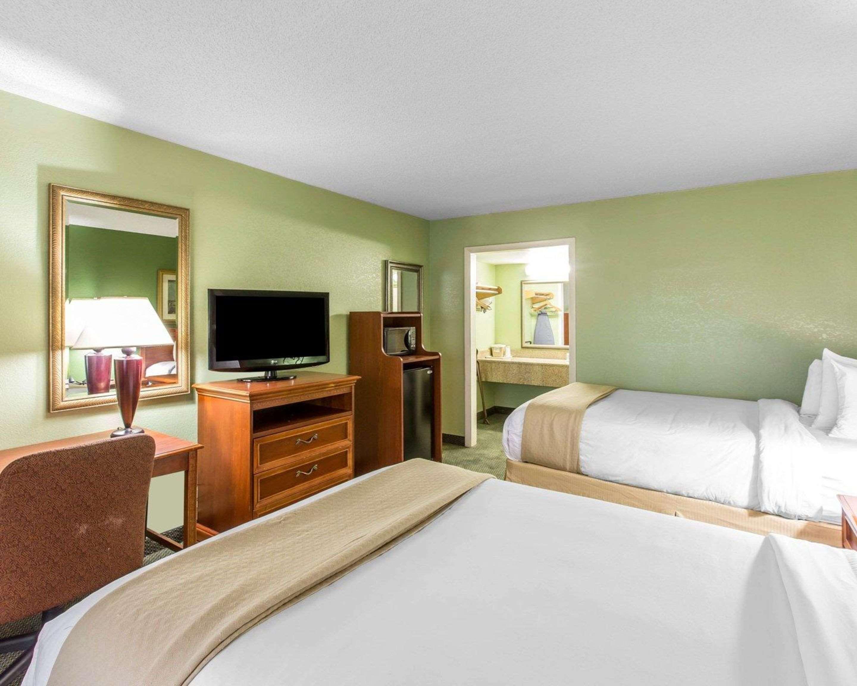 Quality Inn & Suites Waycross Kültér fotó