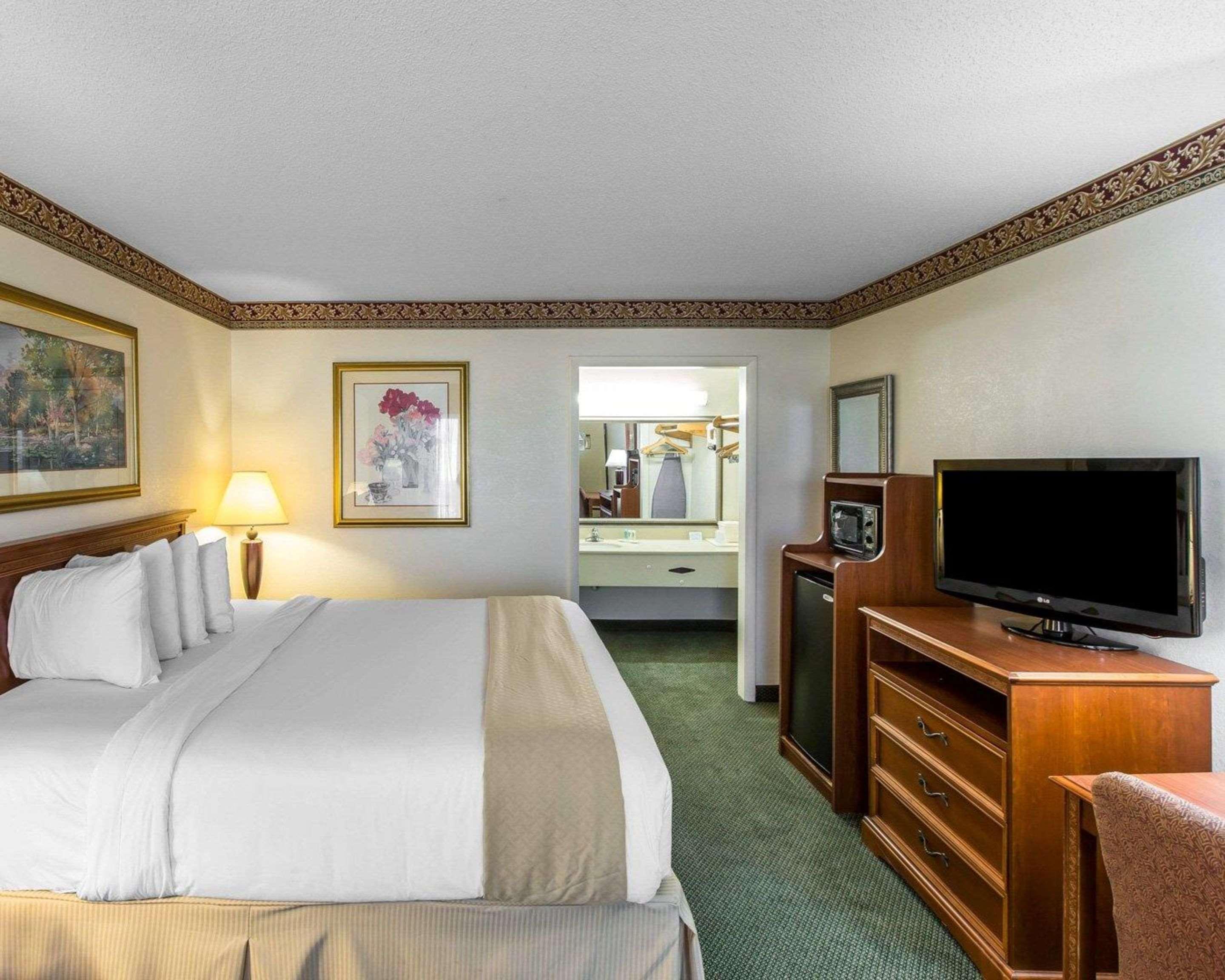 Quality Inn & Suites Waycross Kültér fotó