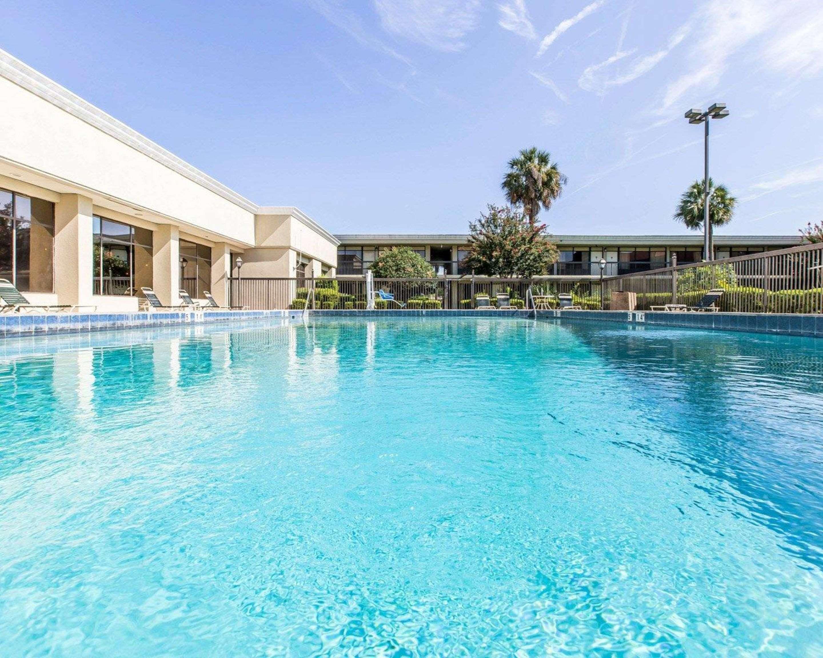 Quality Inn & Suites Waycross Kültér fotó