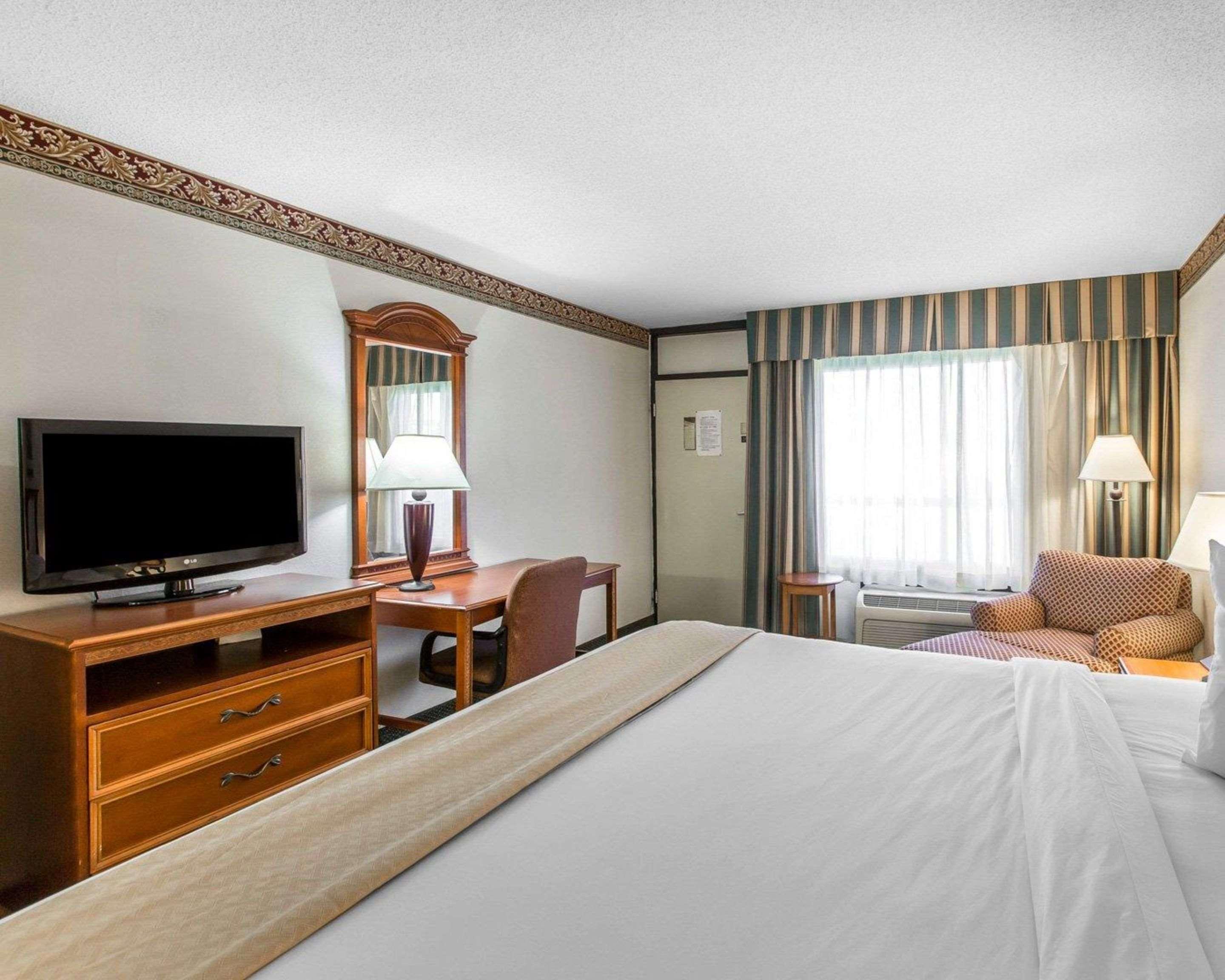 Quality Inn & Suites Waycross Kültér fotó